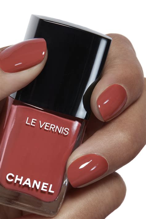 fabuliste chanel|LE VERNIS Longwear nail colour 123 .